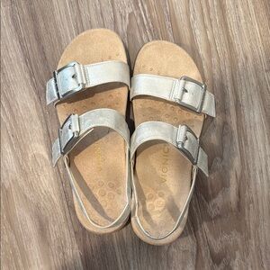 Vionic silver Reese Slingback Sandals